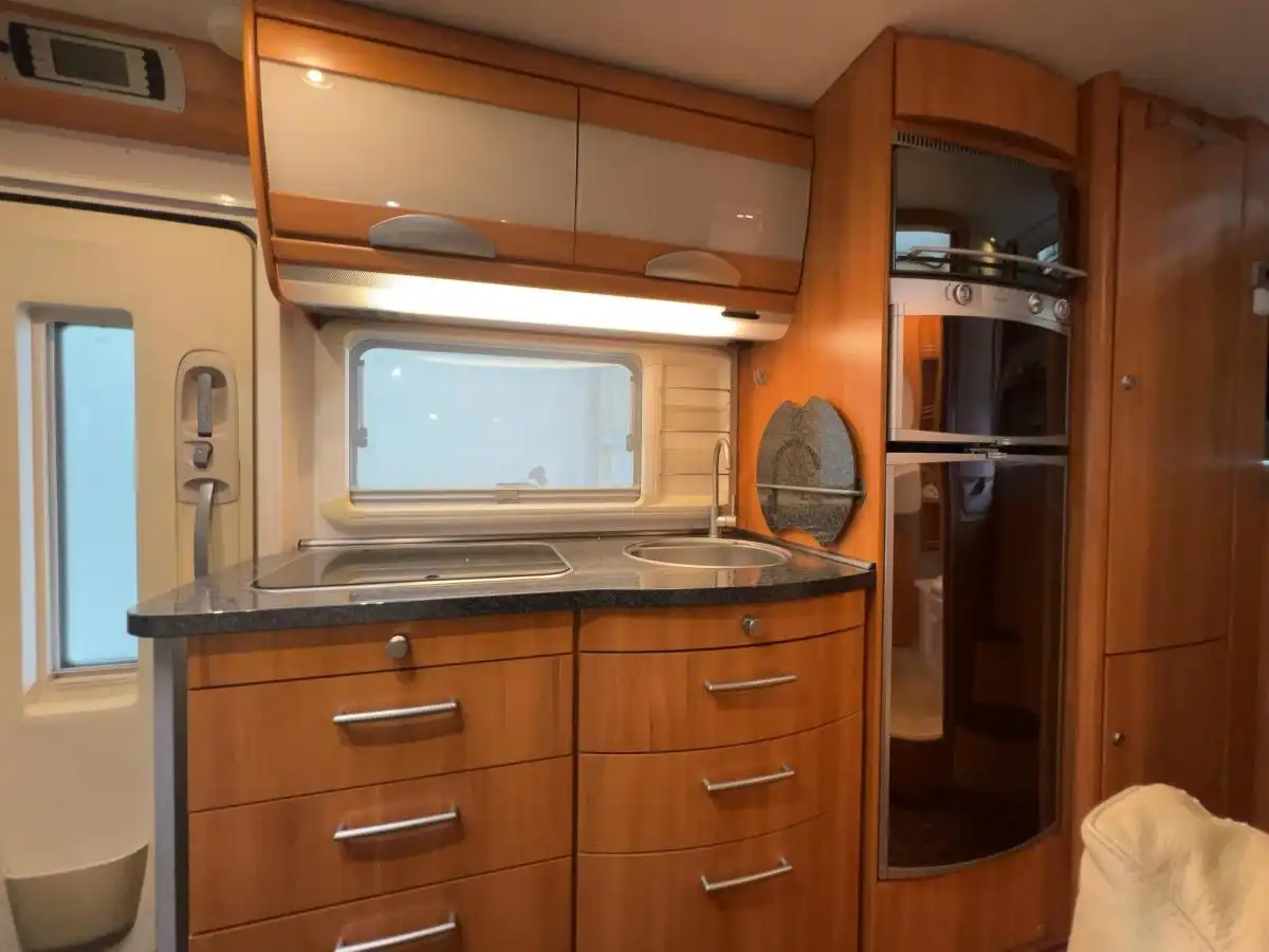 HYMER-ERIBA B 660 SL - Ansicht 13